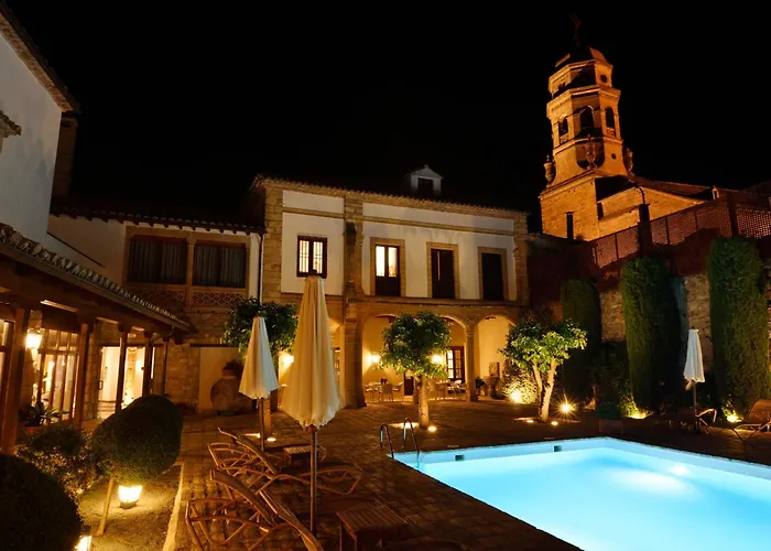 Hotel Puerta De La Luna Baeza