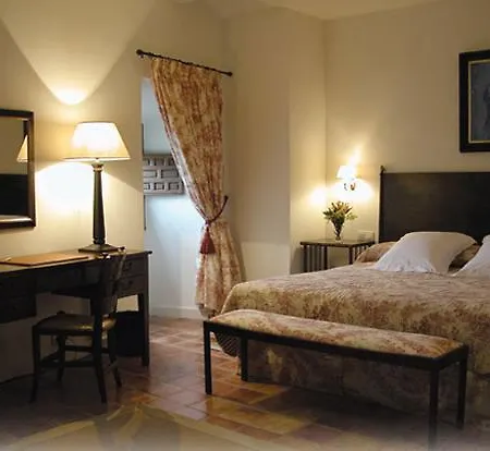 Hotel Puerta De La Luna 4*