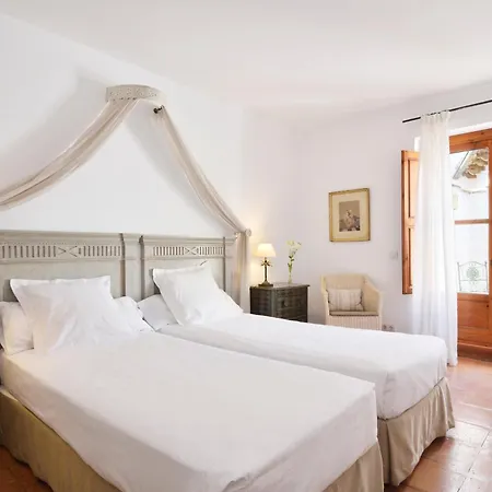 Puerta De La Luna Hotel
