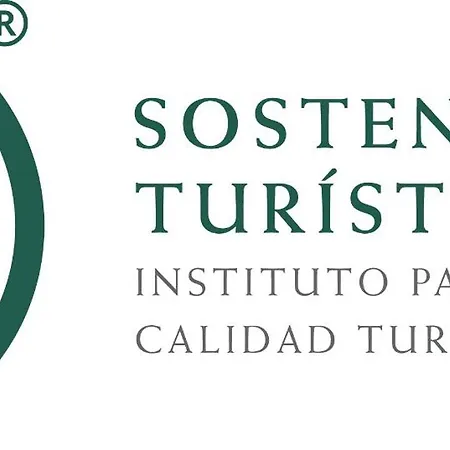 Puerta De La Luna 4*
