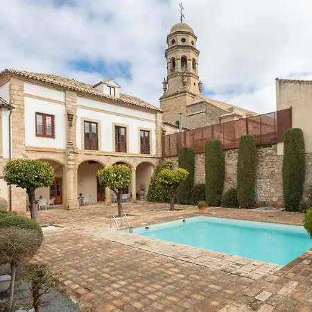Hotel Puerta De La Luna 4*