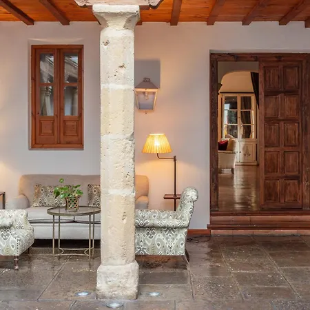 Puerta De La Luna 4* Baeza