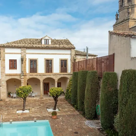 Puerta De La Luna Hotel 4*