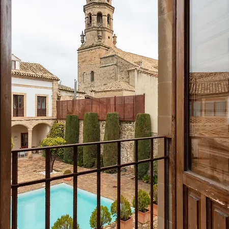 Puerta De La Luna 4*