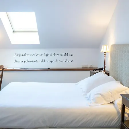 Puerta De La Luna Hotel 4*